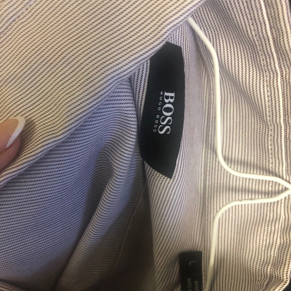 Boss button down - Picture 2 of 3